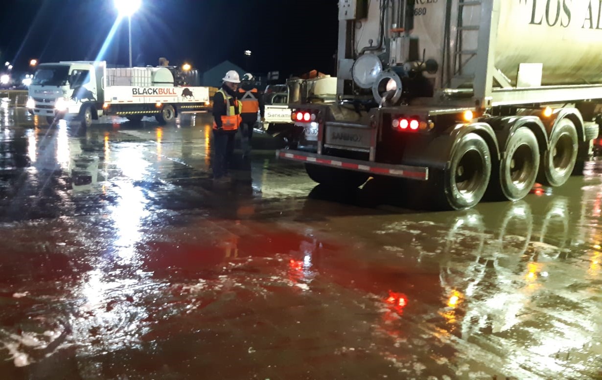 Sernapesca anuncia acciones legales por derrame de agua y pérdida de peces en terminal Tres Puentes en Punta Arenas