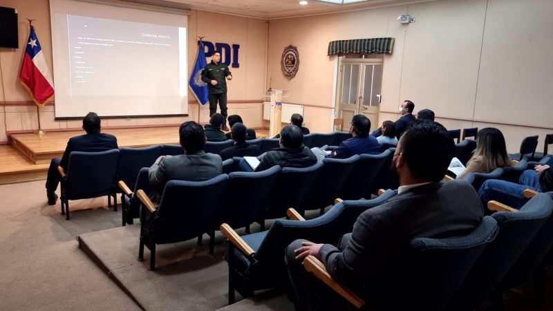 PDI y Gendarmería realizan reunión de coordinación