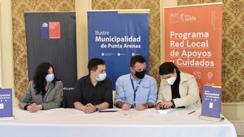Subsecretaria Francisca Perales preside firma de convenio con Municipalidad de Punta Arenas para personas en situación de dependencia y sus cuidadoras