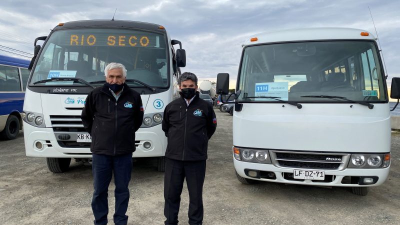 Seremi de Transporte y Telecomunicaciones Rodrigo Hernández se reúne con vecinos, para proyectar futura inclusión de sectores Norte y Sur al transporte público urbano de Punta Arenas
