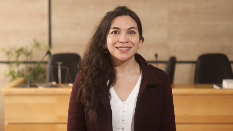 Experta en Derecho Laboral de la Universidad de Magallanes, plantea que la legislación contiene normas que perpetúan la discriminación hacia las mujeres