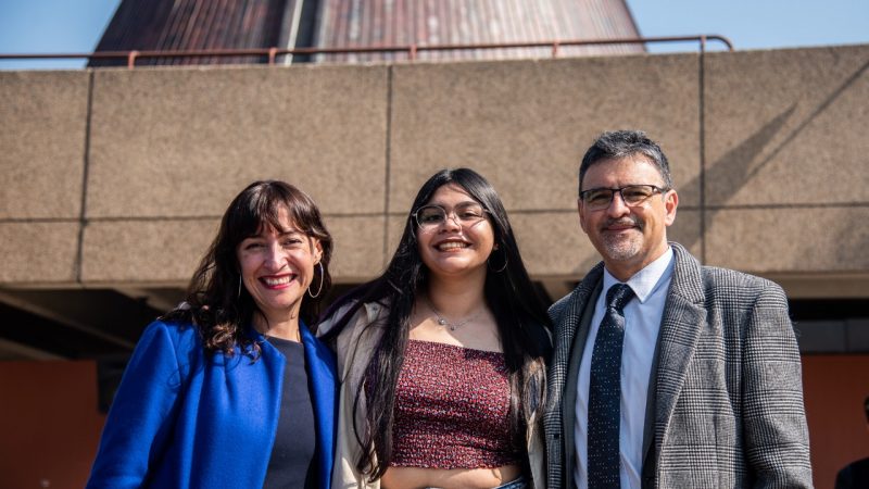 Estudiante magallánica que ingresó a la universidad mediante Cupo Explora-UNESCO se reunió con autoridades del Ministerio de Ciencias