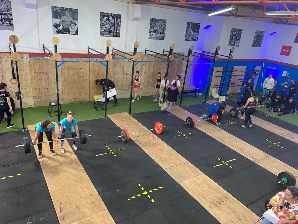 Más de 70 personas participaron del Primer Torneo de Crossfit organizado por la Fundación Municipal de Deportes de Punta Arenas