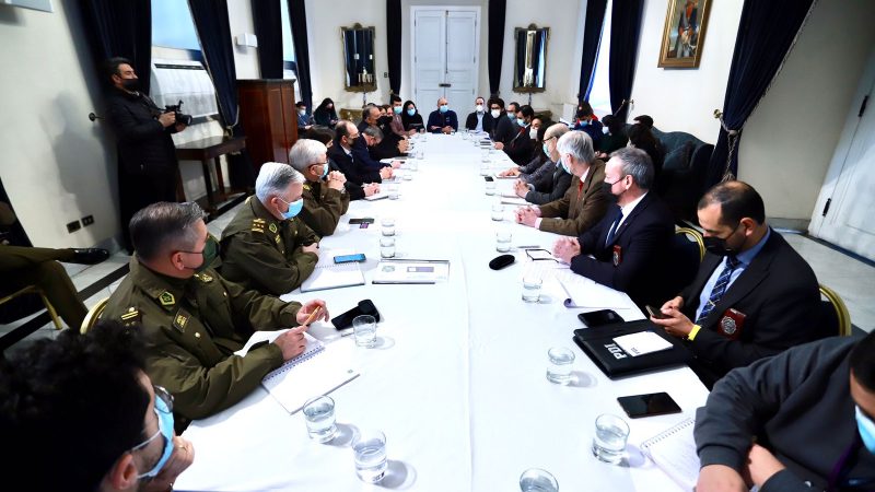 Ministra del Interior lidera reunión de coordinación con Servel y las policías con miras al plebiscito