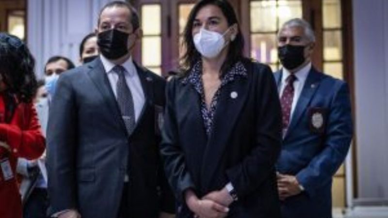 Ministra Siches anuncia exitosa operación de la PDI que permitió desarticular banda dedicada al robo, clonación y venta de automóviles