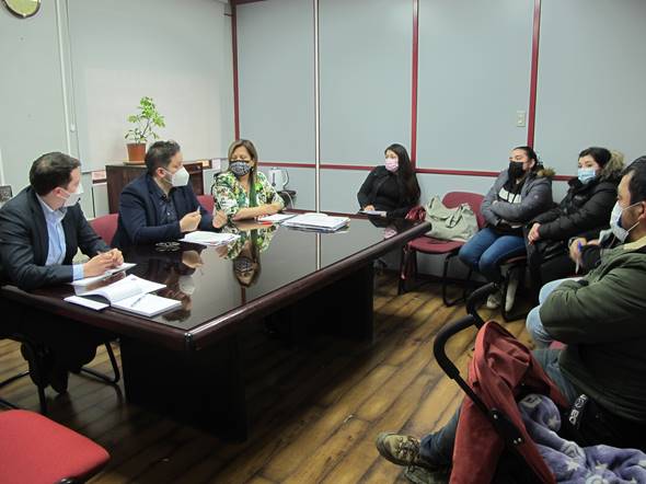 Autoridades del MINVU y Gobierno Regional se reunieron con directivas de agrupaciones de la Entidad Patrocinante Municipal que no cuentan con proyecto habitacional