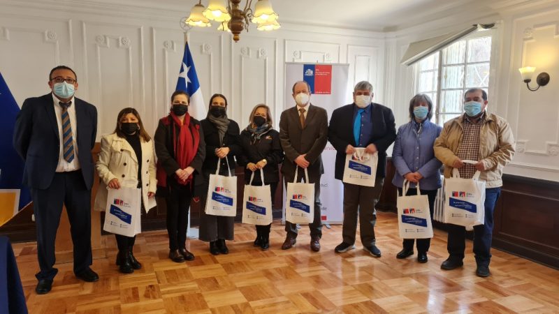 Instituto de Previsión Social IPS, firma convenio de colaboración con los diez municipios de la región de Magallanes