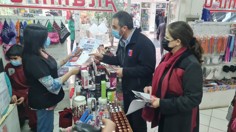 Seremi del Trabajo difundió en locales comerciales la normativa respecto de los feriados irrenunciables de Fiestas Patrias