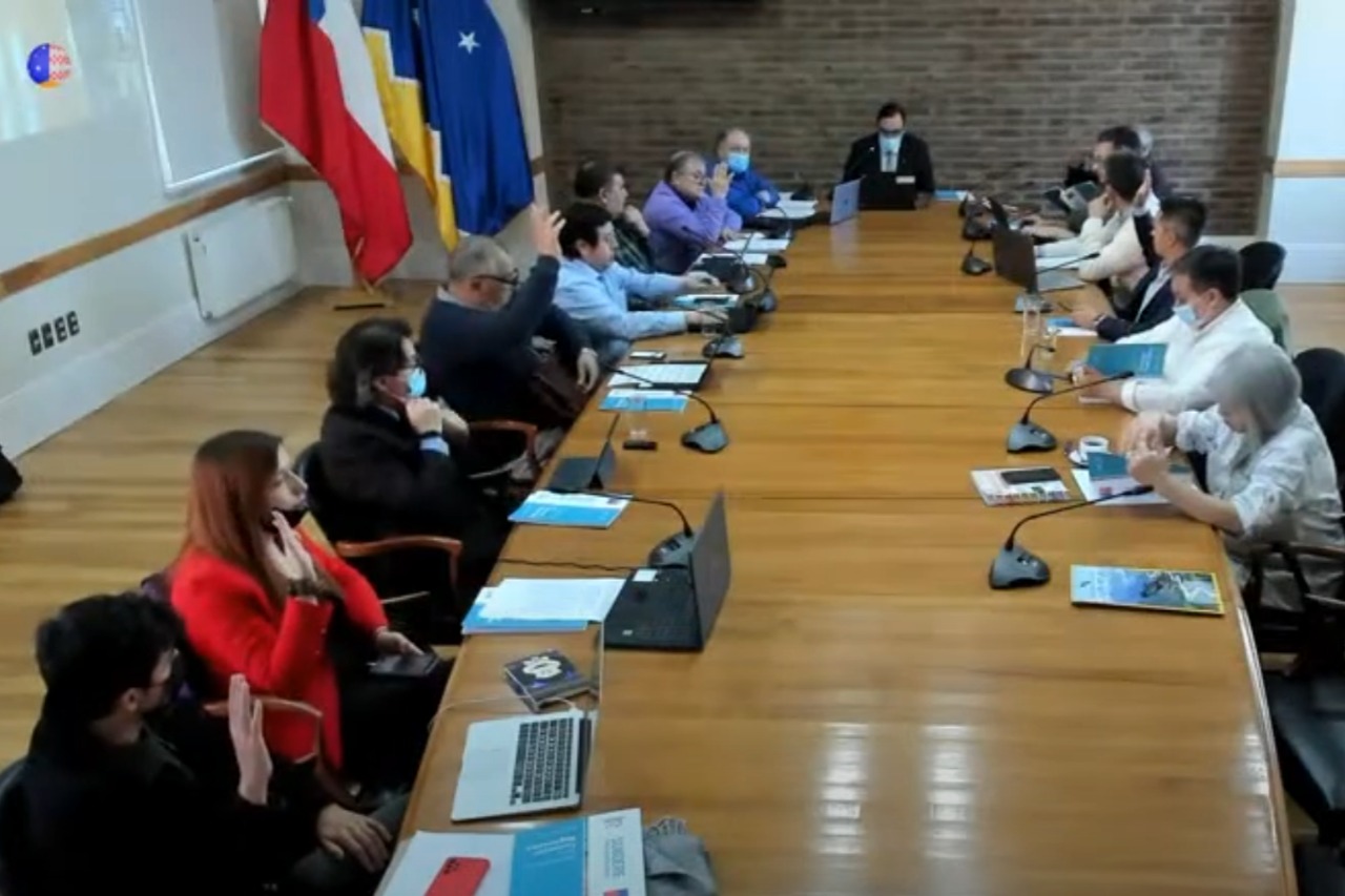 Mateo Martinic y Liliana Ortiz son los primeros directores de la Cormag