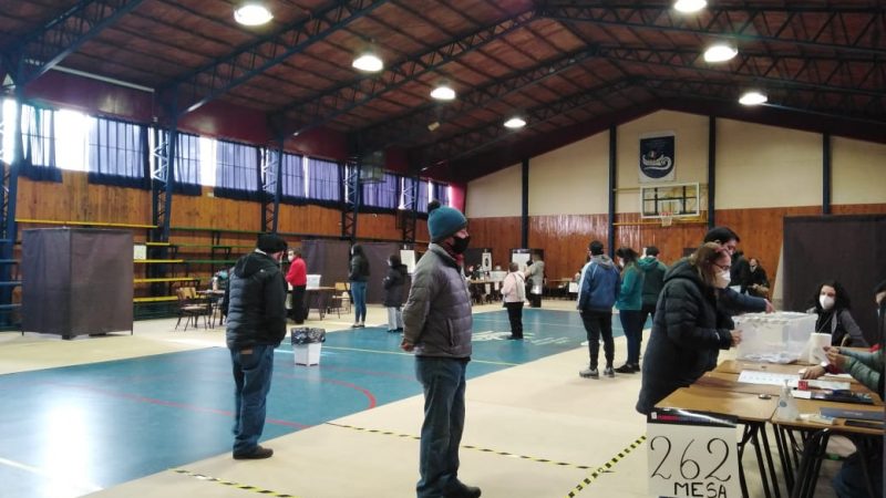 Alta afluencia de votantes al mediodía en Magallanes, este domingo 4 de septiembre