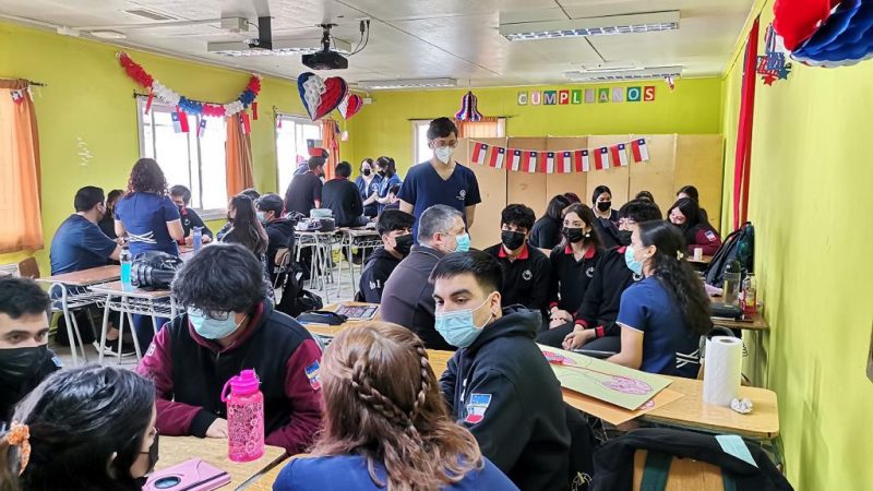 Mas de 160 jóvenes participaron en Talleres de Prevención de ACV organizados por SEREMI de Salud, Hospital Clínico y la Universidad de Magallanes