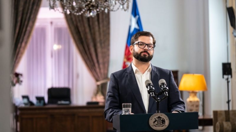 Presidente Gabriel Boric se refirió anoche a resultados de plebiscito constitucional