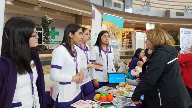 Exitosa Feria de la Alimentación 2022 realizaron en Punta Arenas diversos servicios públicos encabezados por el Servicio de Salud Magallanes