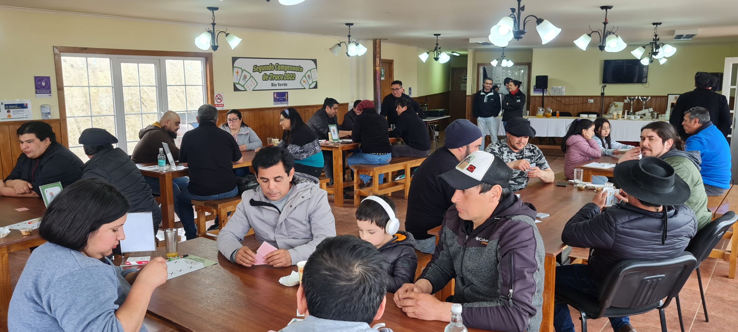 Municipalidad de Río Verde reúne a vecinos y vecinas en su exitosa 2da versión del Campeonato de Truco￼