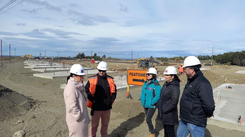 Serviu avanza con la obra gruesa de la urbanización y viviendas del loteo Estepa Austral 1