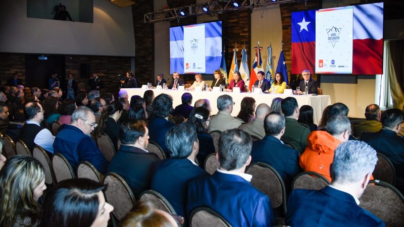 En Ushuaia se realiza XXVIII Encuentro del Comité de Integración Austral con la participación de autoridades regionales de Magallanes y Argentina￼