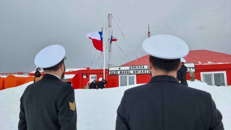 Conmemoran en Base Naval Arturo Prat aniversario de la batalla naval de Angamos y día del Suboficial Mayor de la Armada