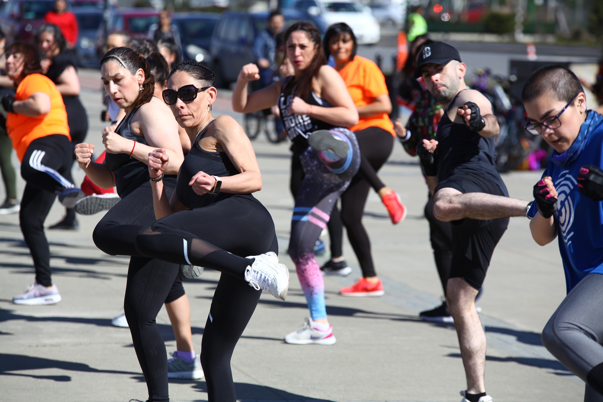 Más de un centenar de personas disfrutaron del sol en “La Costanera es tuya”