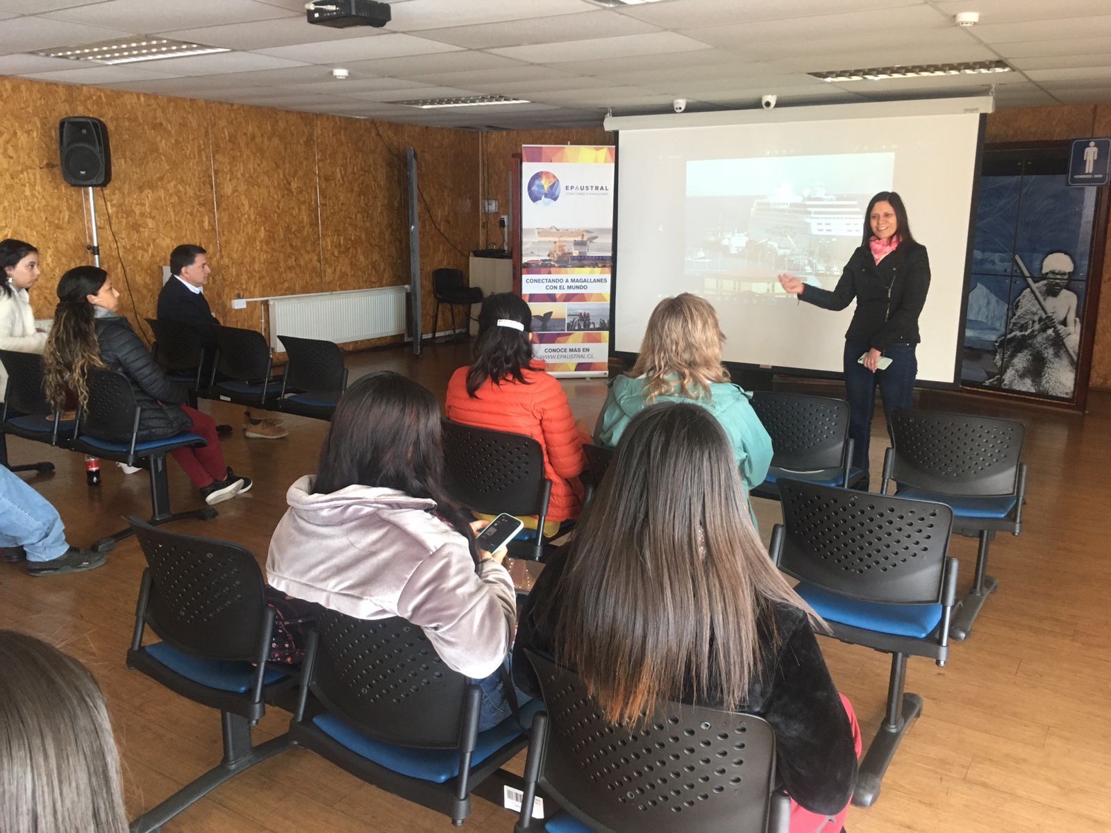 En colaboración con actores portuarios Epaustral ofreció actividad pedagógica en el marco del Día Regional de los Patrimonios
