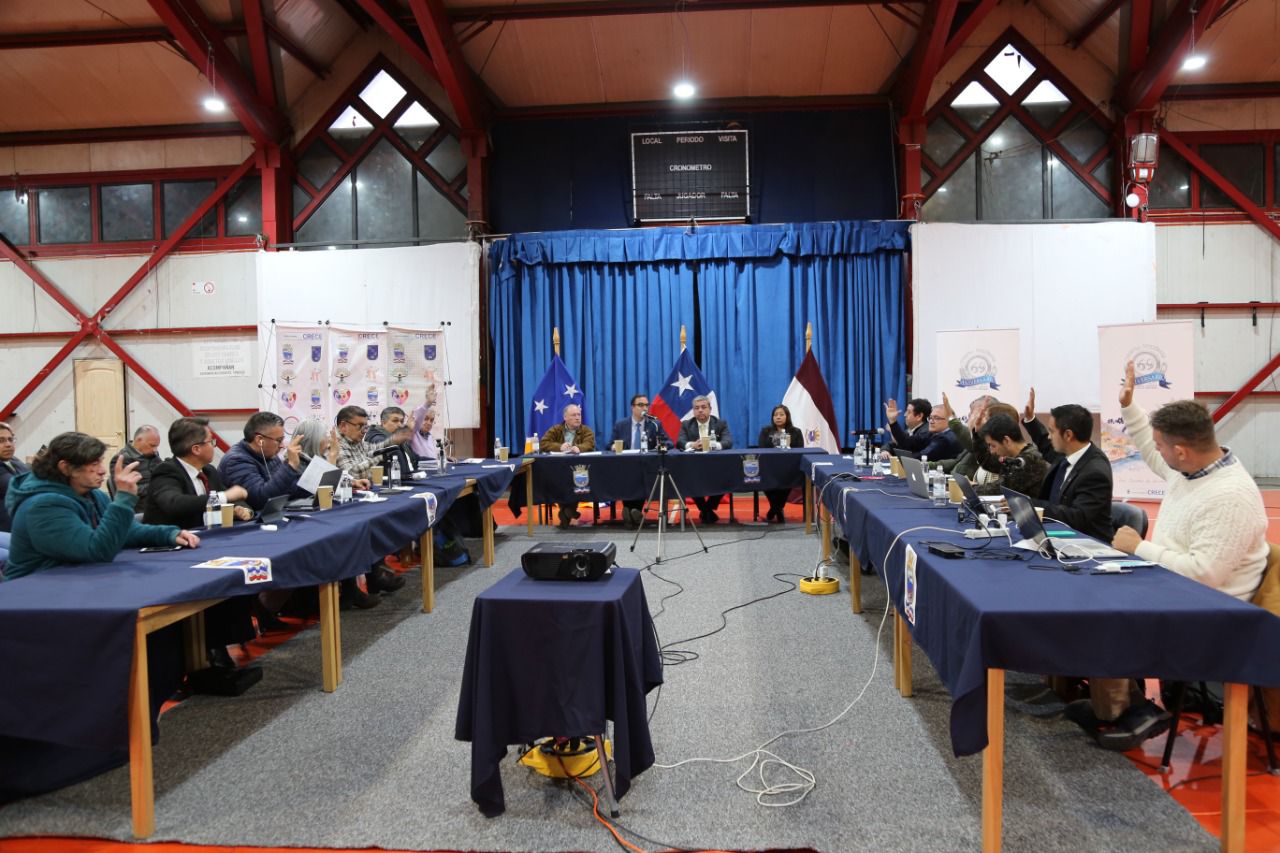 CORE sesionó en Puerto Williams aprobando importantes proyectos para la comuna más austral de Chile