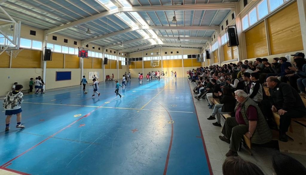 Escuela Elba Ojeda Gómez de Rio Seco dio vida a su décimo campeonato de futsal