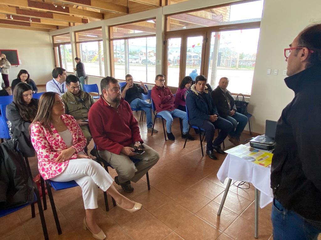 Conaset, Sernatur, Municipalidad de Natales y de Torres del Paine lanzan campaña para prevenir siniestros en las rutas de la Patagonia