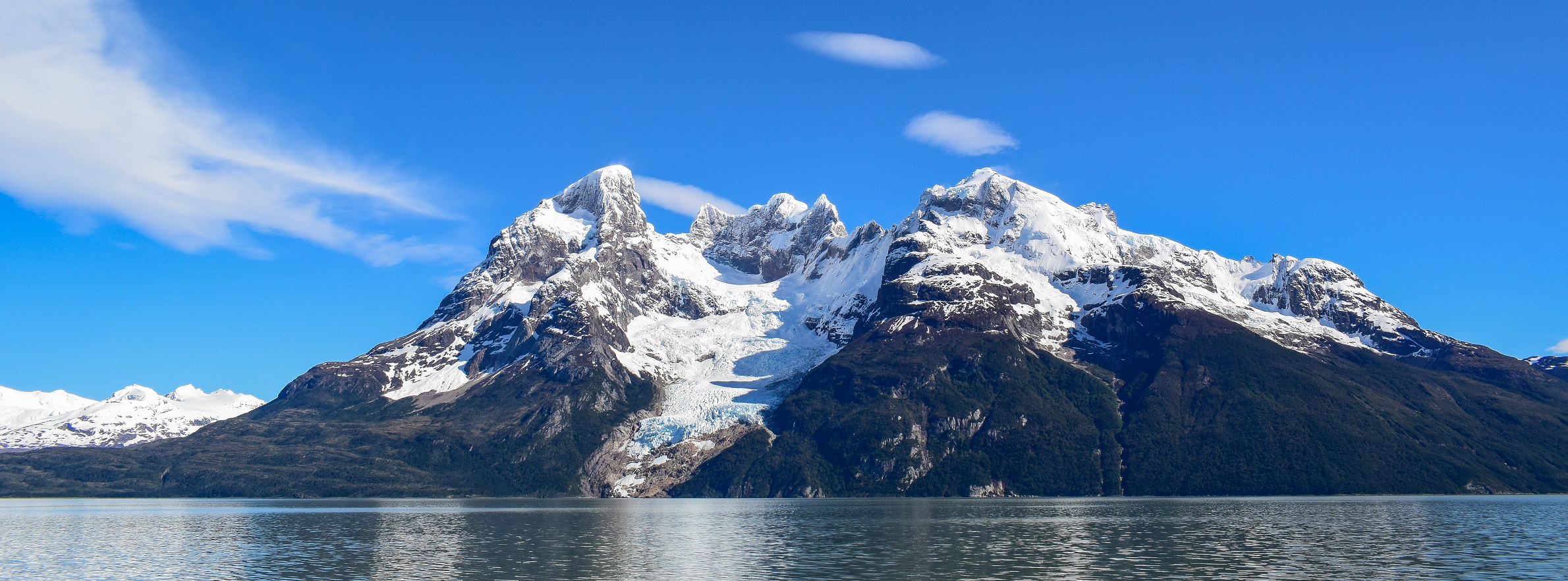 Chubascos débiles y temperaturas hasta 19° C se pronostican en Magallanes este domingo 27 de noviembre