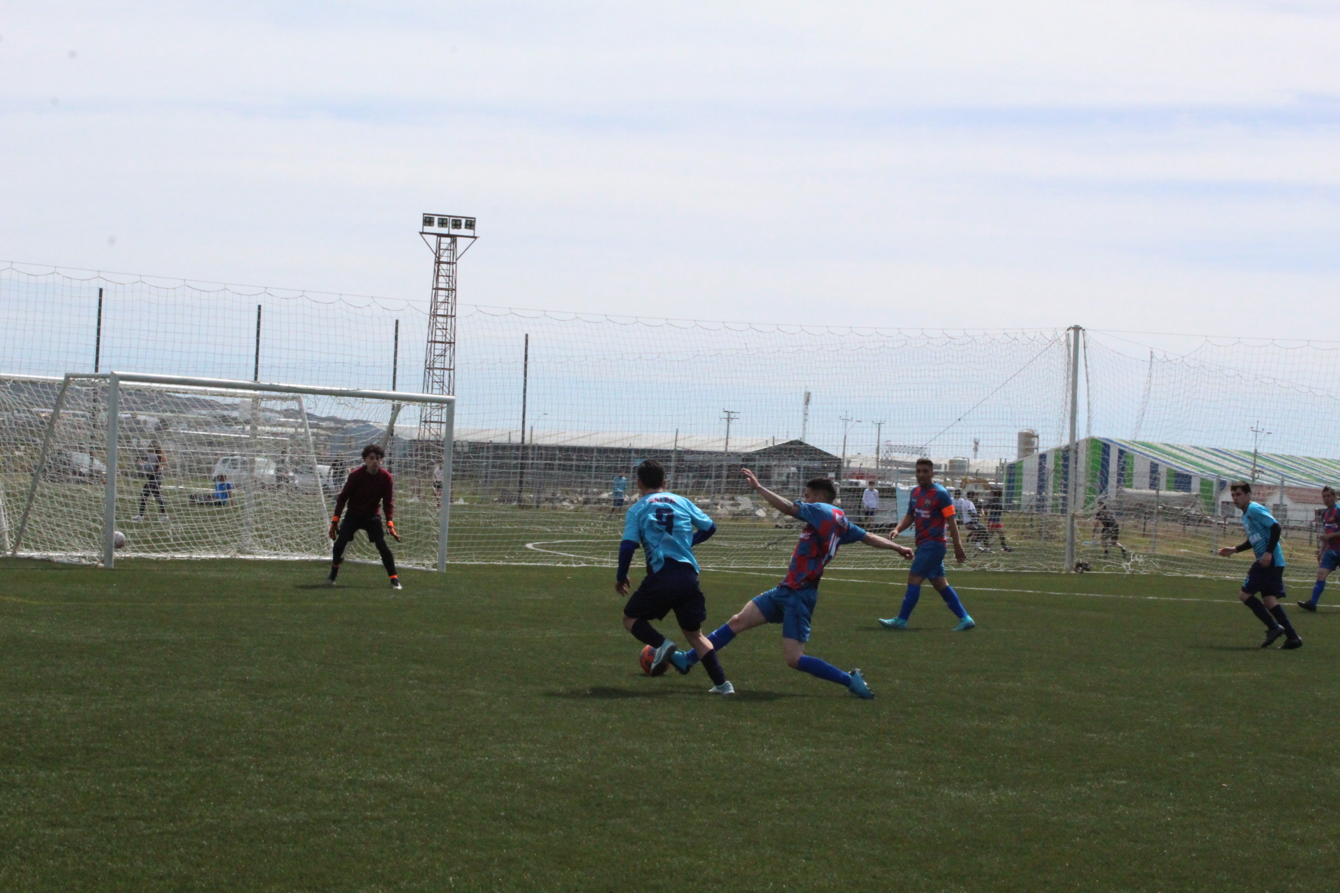 Comenzó en Punta Arenas el Campeonato de Futbolito “Liga de la Construcción”