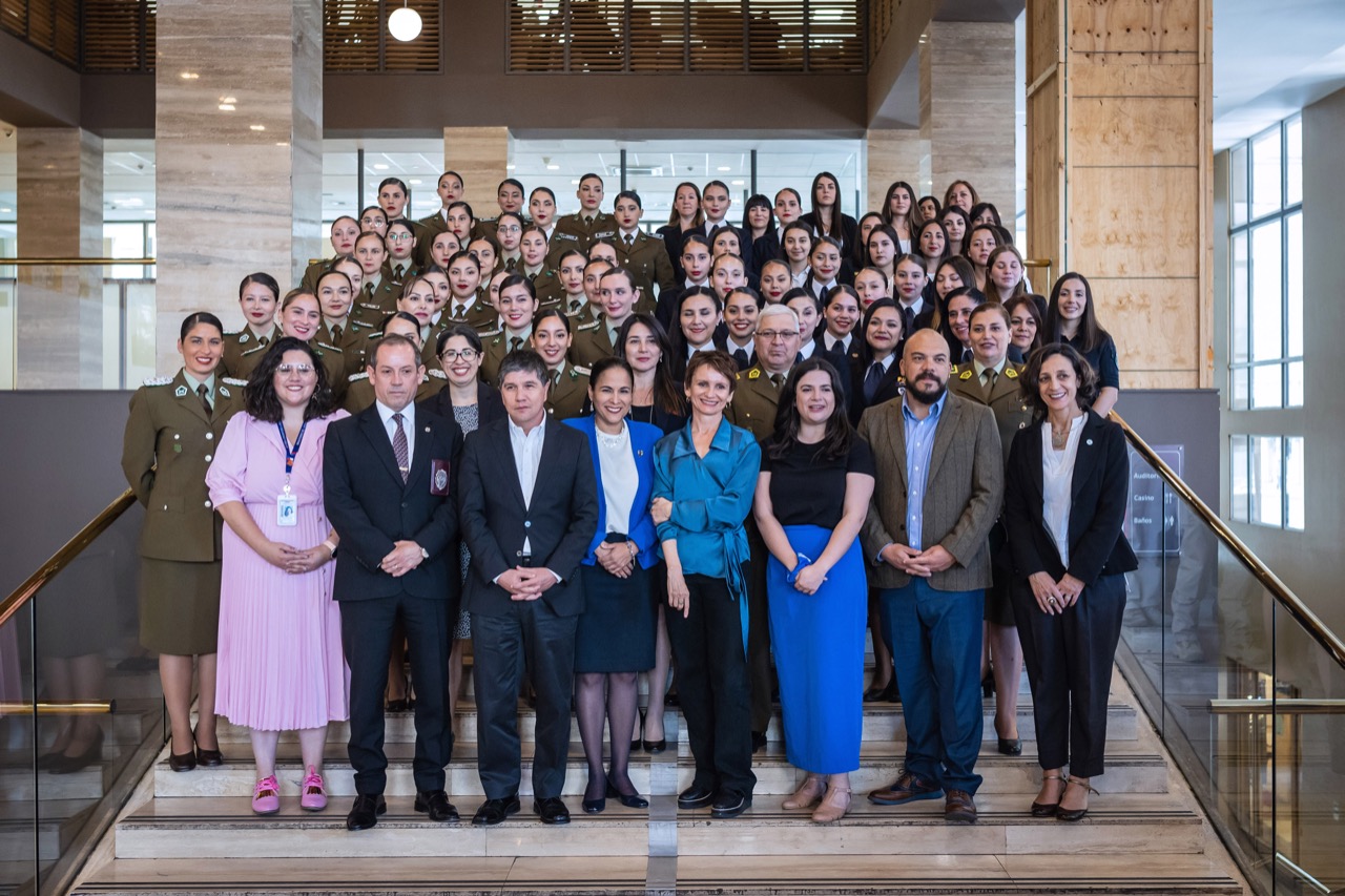 Ministerios del Interior y la Mujer y ONU Mujeres firman acuerdo para incorporar perspectiva de género en la reforma a las policías
