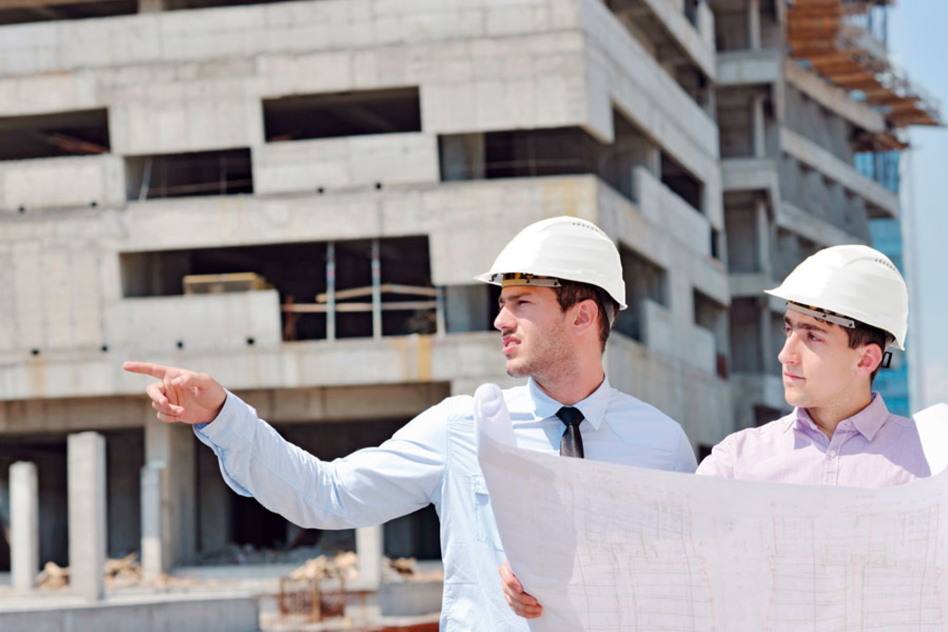Mesa de Diálogo Social en la Industria de la Construcción aborda la reducción de la brecha de género, la seguridad para los trabajadores y la industrialización y sustentabilidad