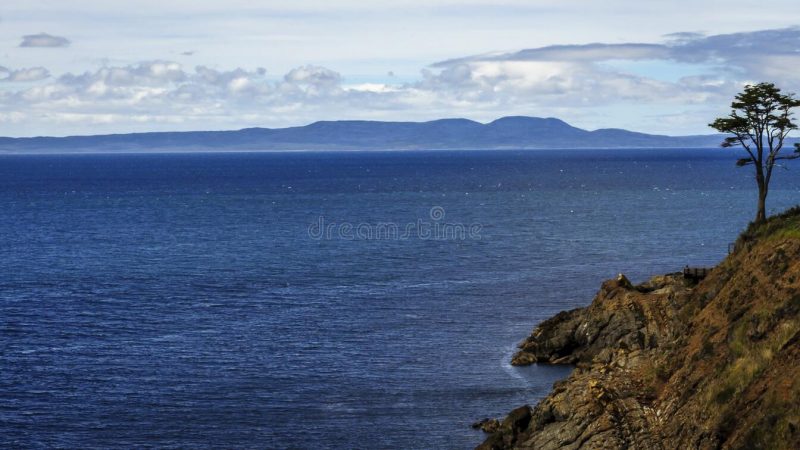 Chubascos débiles y vientos hasta 60 kmh se pronostican hoy en Magallanes