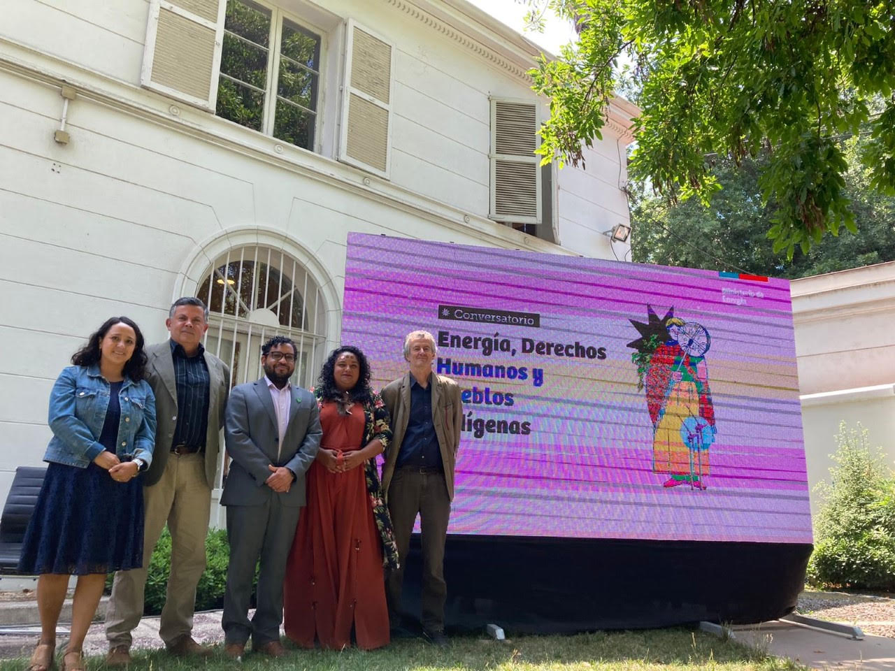 Ministerio de Energía sostuvo conversatorio de acceso energético y pueblos indígenas