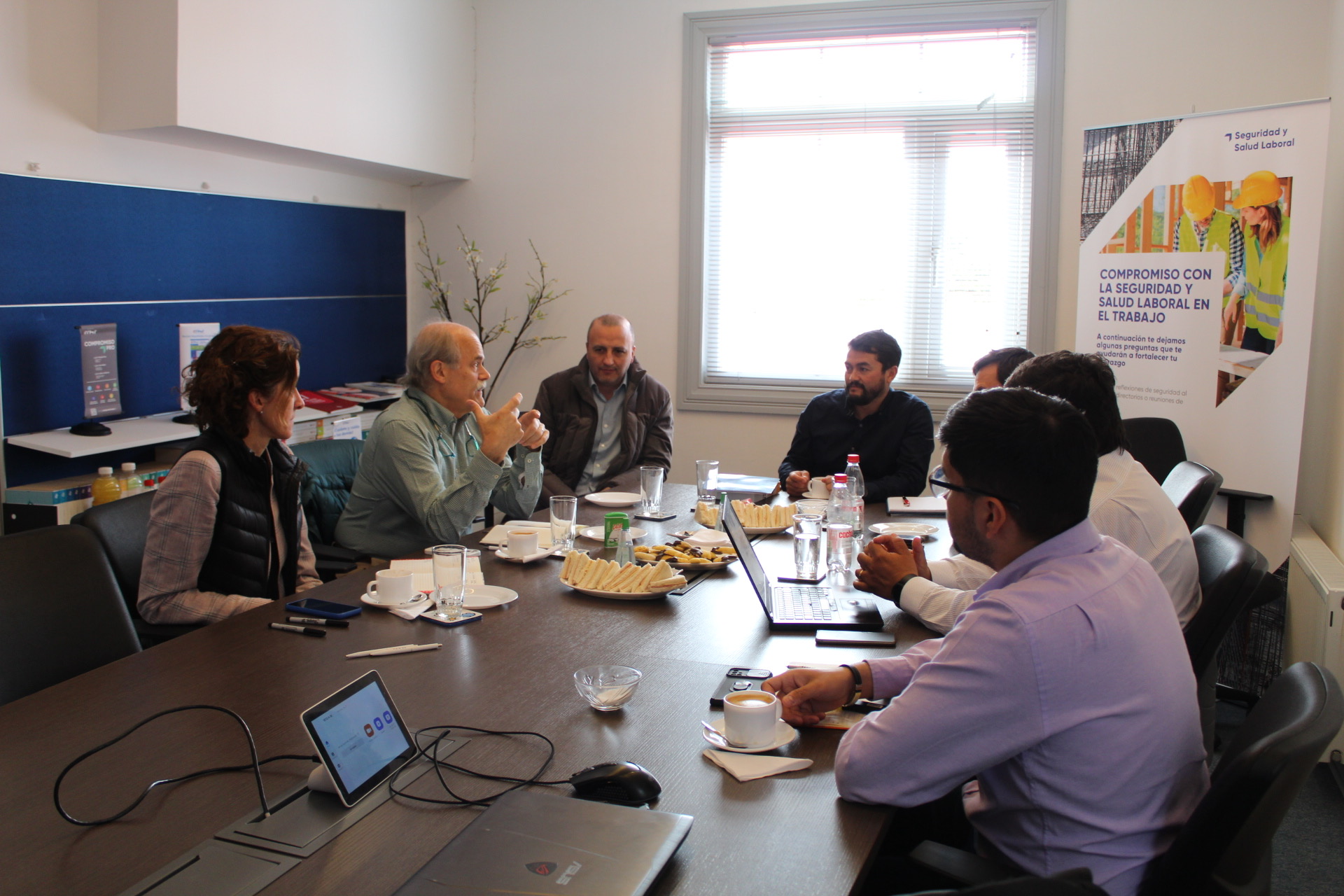 CChC Punta Arenas se reunió con diputado Christian Matheson