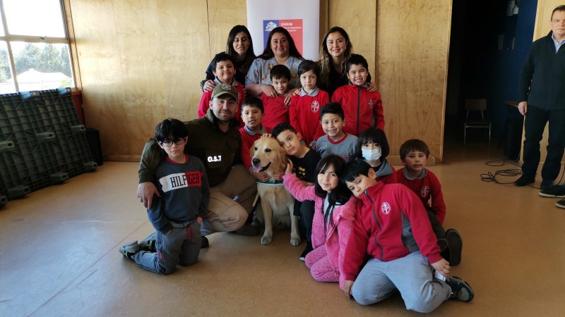 Alumnos de distintos colegios fueron parte del taller de tenencia responsable de mascotas