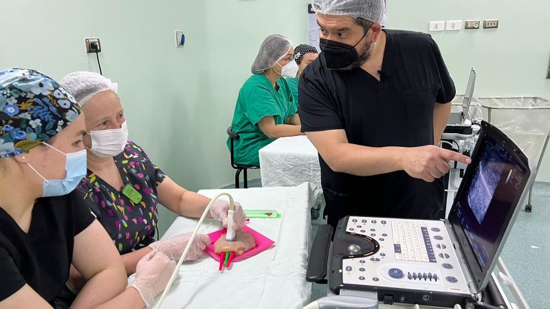 Doctor de la Clínica Universidad de los Andes realizará Operativo médico en el Hospital Regional de Punta Arenas