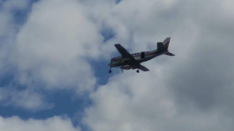 Puerto Williams: 9 pasajero salvaron ilesos luego de que un avión Dap en pleno vuelo perdiera la puerta 