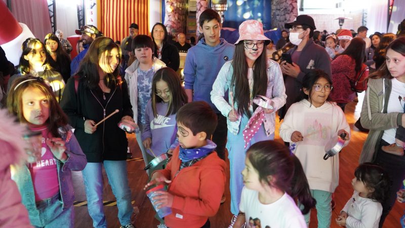 Unos 150 niños celebraron la Navidad en Rio Verde