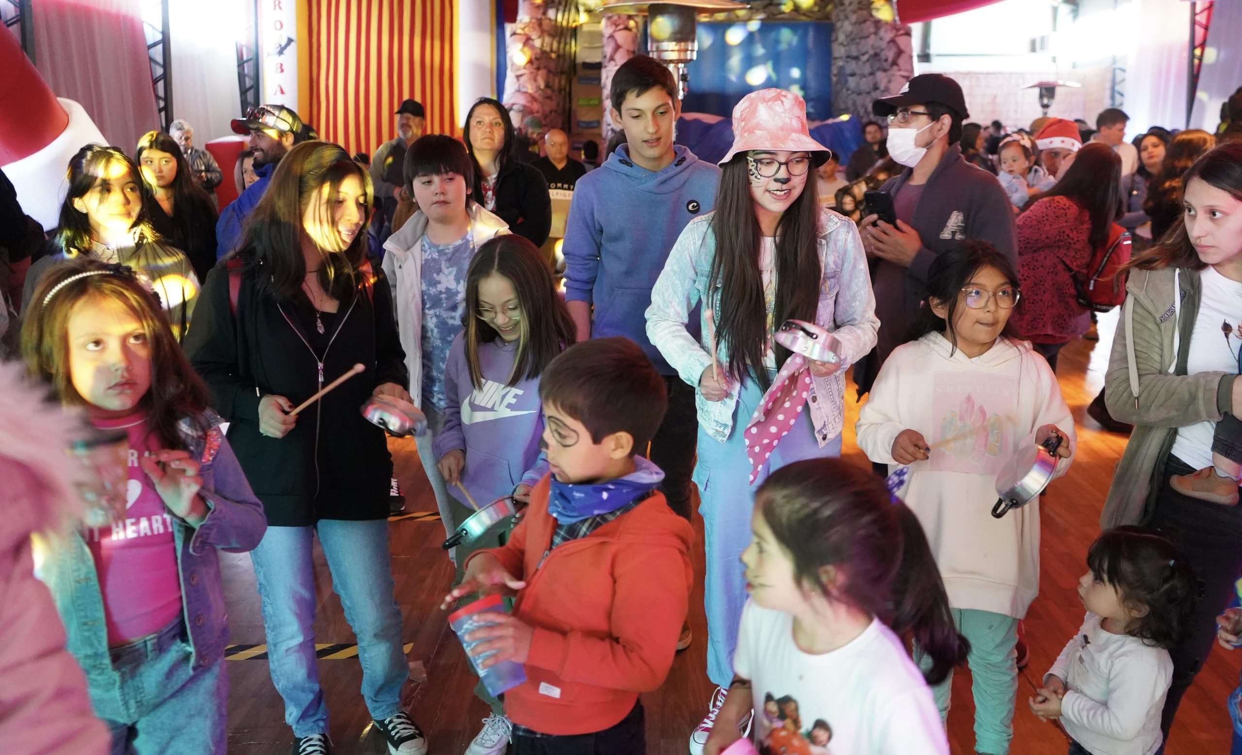 Unos 150 niños celebraron la Navidad en Rio Verde