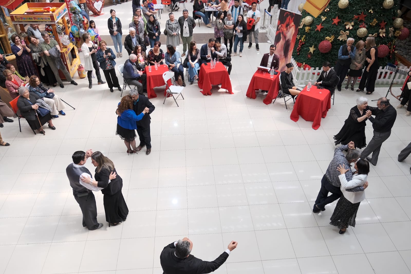 En Magallanes se celebró el Día Internacional del Tango 