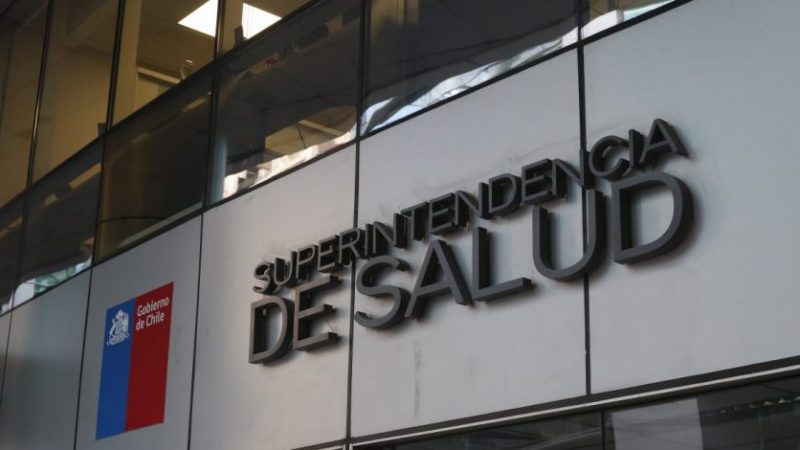 Se incrementan los reclamos contra las ISAPRES por el alza de costos de planes a sus clientes