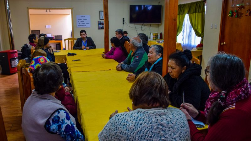 Delegada Presidencial y Senama trabajan en mejorar los servicios para los adultos mayores de Puerto Williams