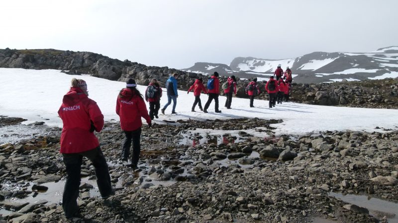 Una experiencia inolvidable en el Continente Blanco vivieron las estudiantes ganadoras de la Feria Antártica Escolar