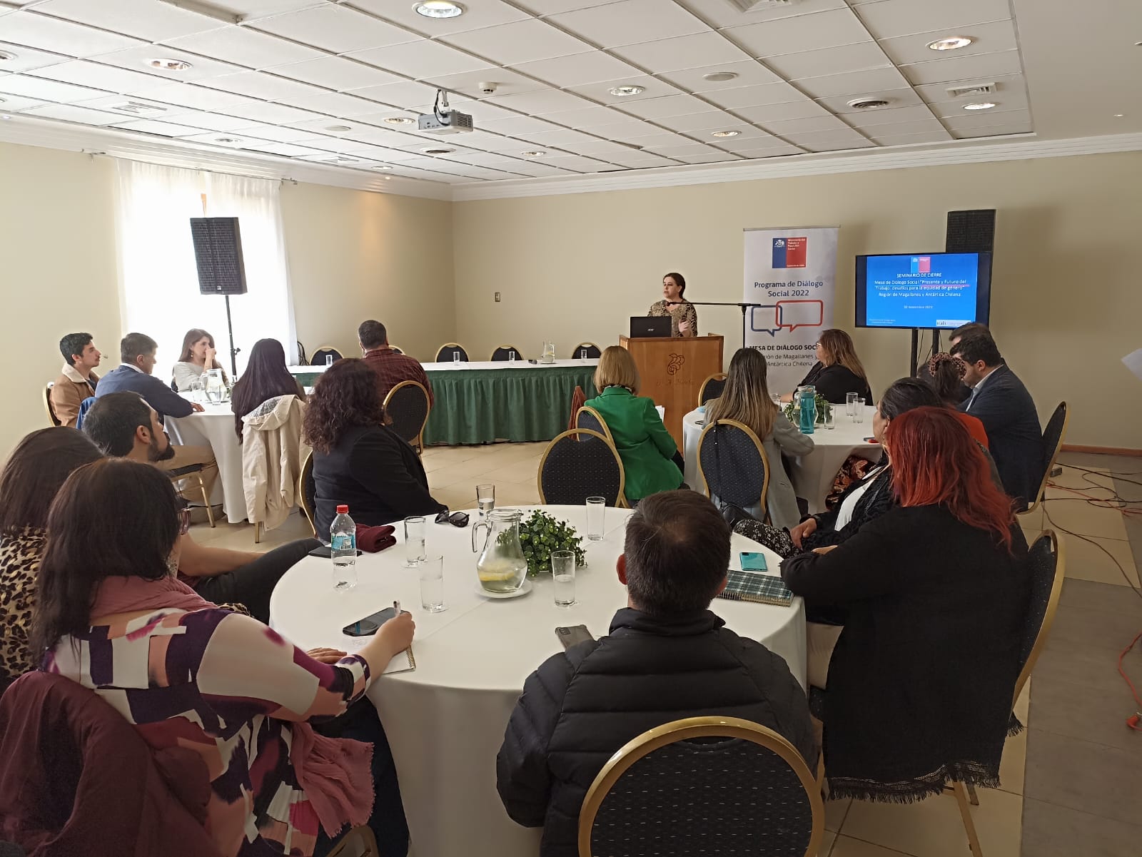 Mesa de Diálogo para la equidad de género estableció guía para eliminar sesgos hacia las mujeres en las empresas