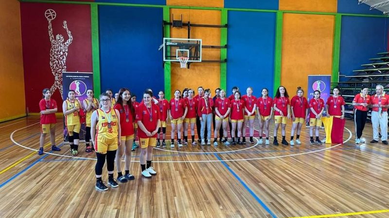 Español de Punta Arenas sube al Podio en la Liga Nacional FEMISUR