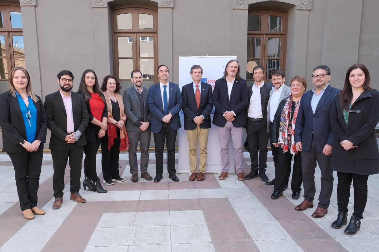 Gobernador Flies, Vicepresidente de CORFO, autoridades nacionales y empresas de Hidrógeno Verde comprometen avanzar en desarrollo sostenible de la industria en Magallanes