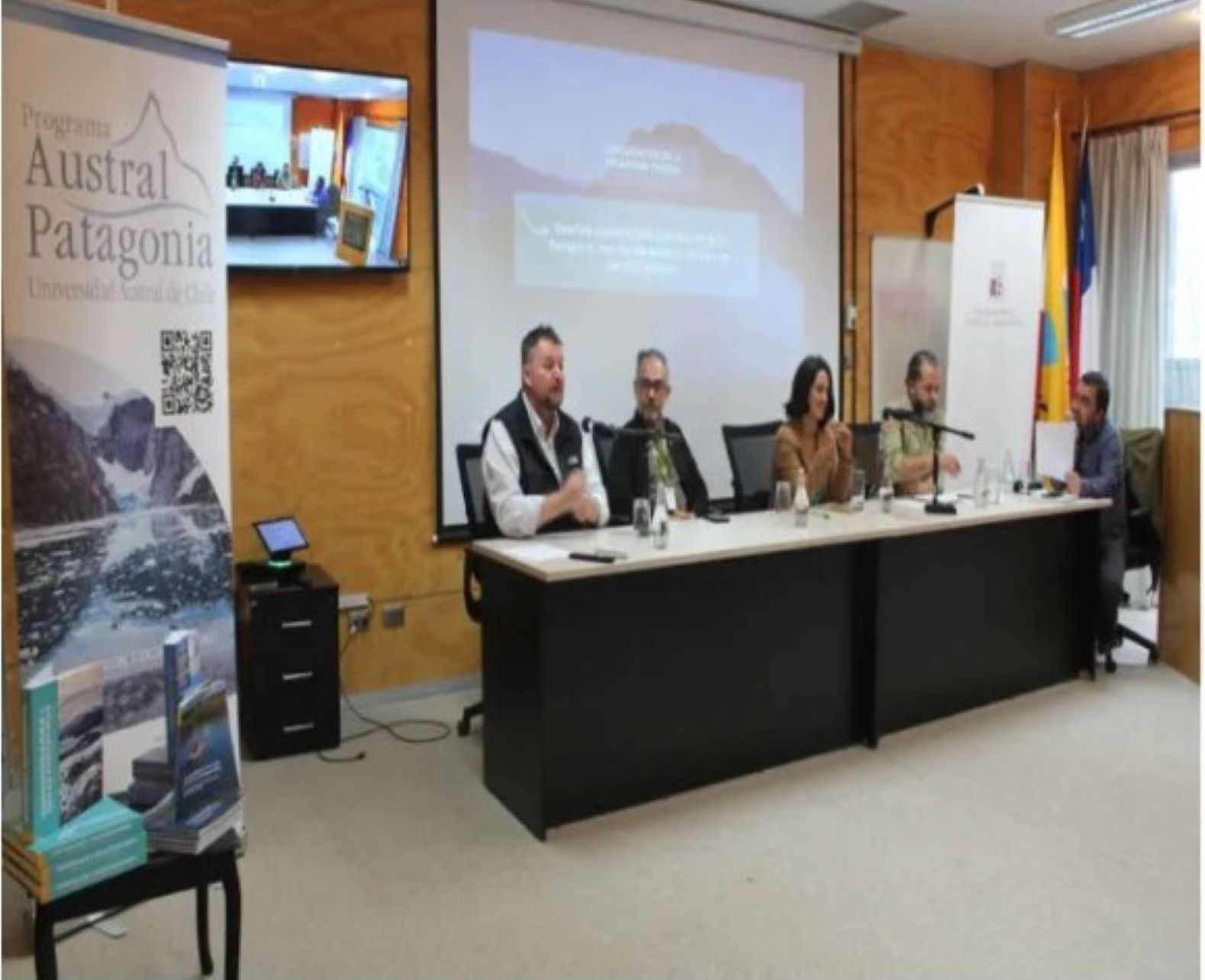 Seminario presenta tres libros que compilan el conocimiento científico más actualizado sobre conservación en la Patagonia