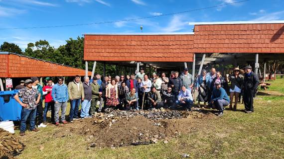 Delegación regional participó en Primer Encuentro Macrozona Sur Austral de la Carpintería de Ribera organizado por el Serpat