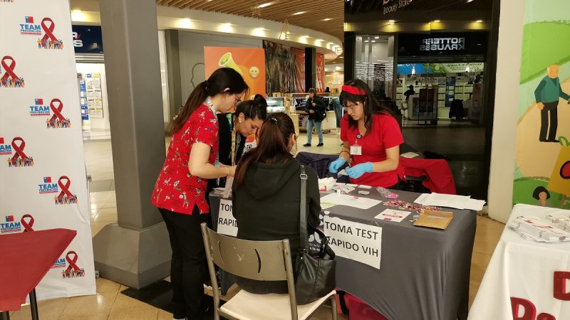 Con Feria Educativa y Operativos de Test Rápido para población joven, Sector Salud Magallanes conmemoró el Día Mundial del VIH/SIDA   