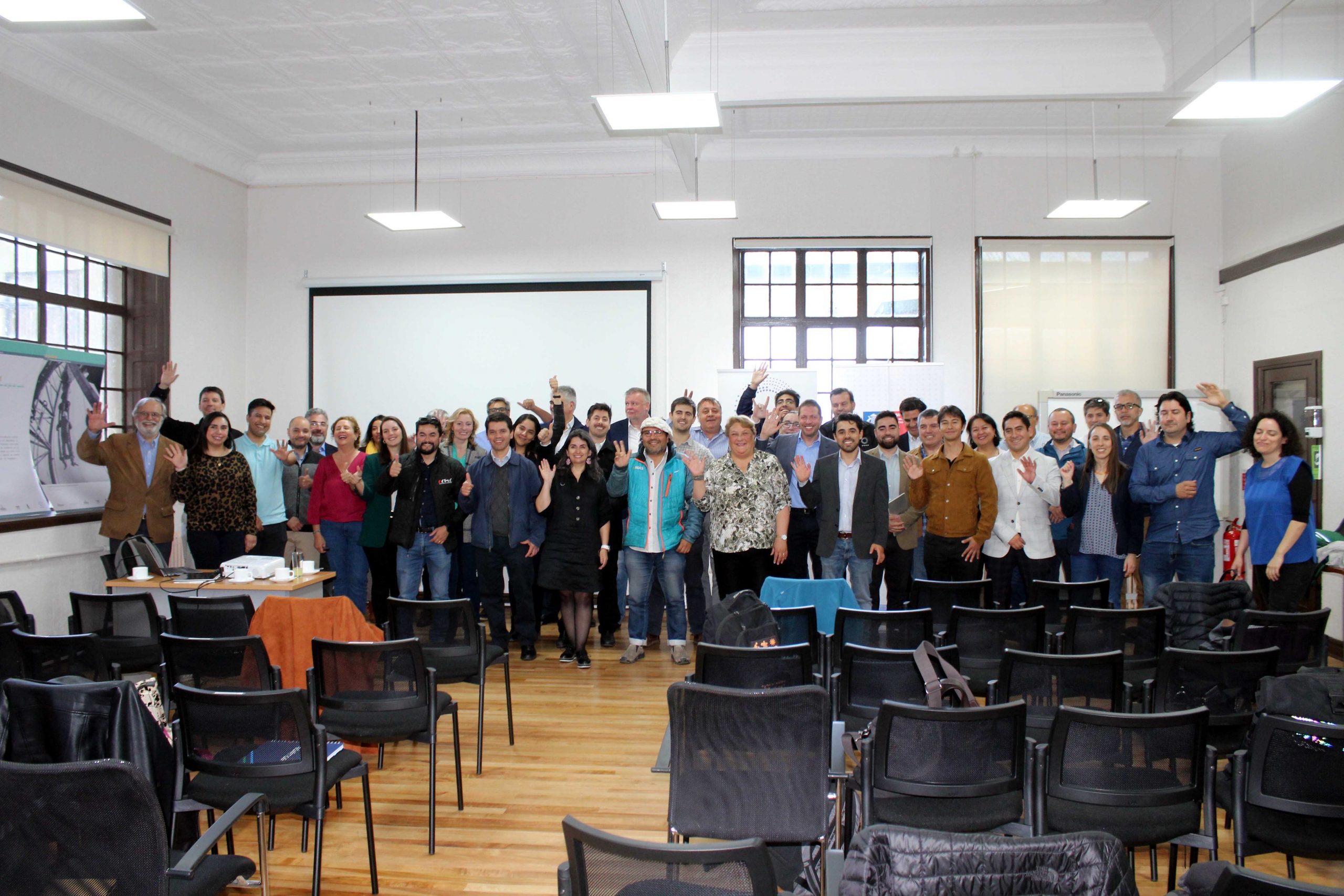 Magallanes: empresas de hidrógeno verde se sumaron al primer taller de elaboración de medidas de mitigación al cambio climático y al desarrollo de esta industria