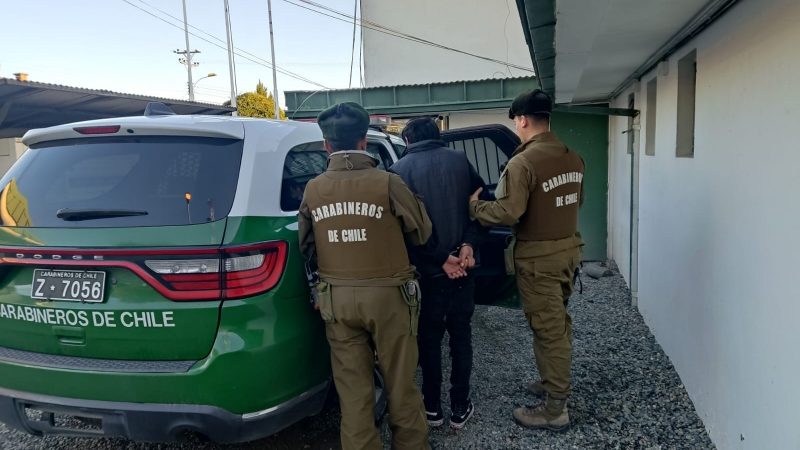 Carabineros detiene a peligroso sujeto que portaba un arma de fuego